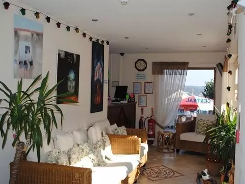 Пансион Central Guest House