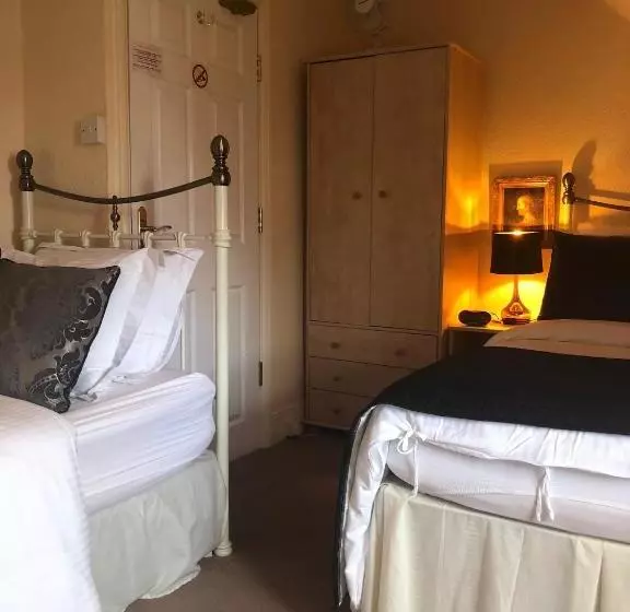 پانسیون Dalehurst Guesthouse