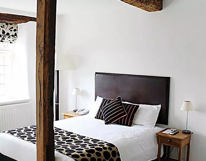 The Dashwood Hotel & Restaurant