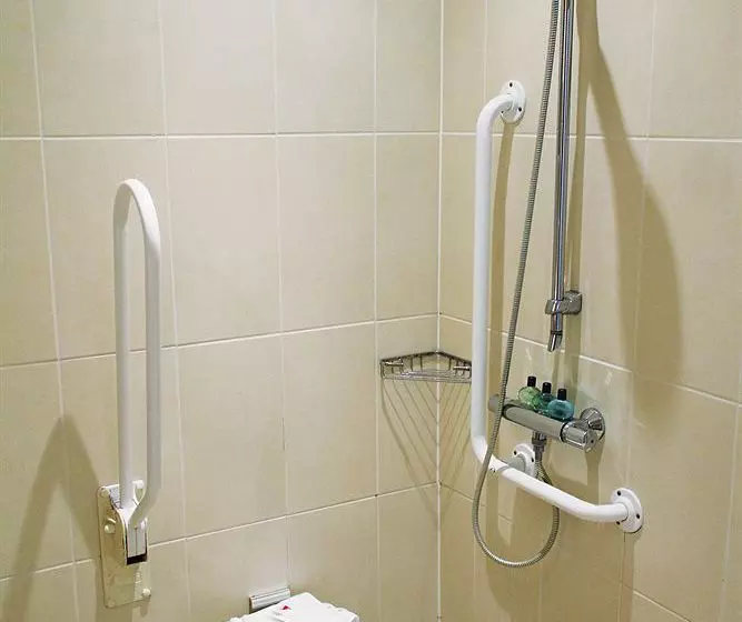 The Dashwood Hotel & Restaurant