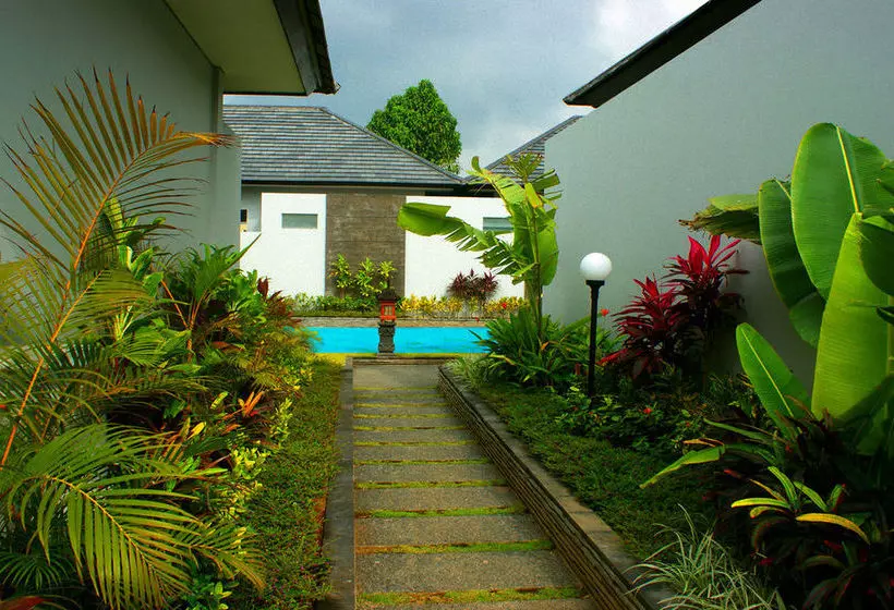 Tunjung Asri Villa