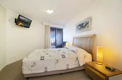 Waves Maroochy River