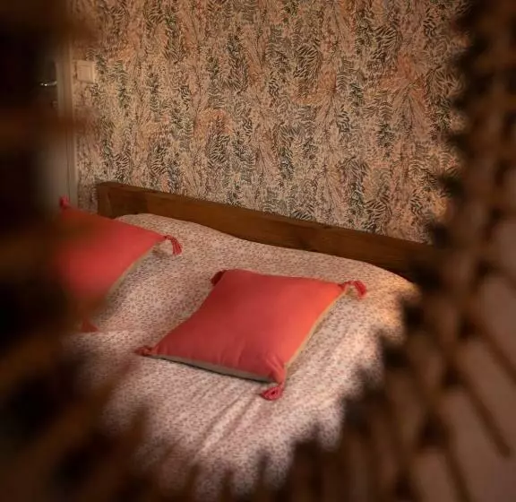 ベッドアンドブレックファースト Chambre D Hôte De L Auberge De La Fruitière