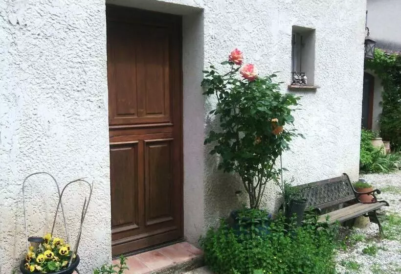 ベッドアンドブレックファースト Chambres D Hôtes La Fouquette