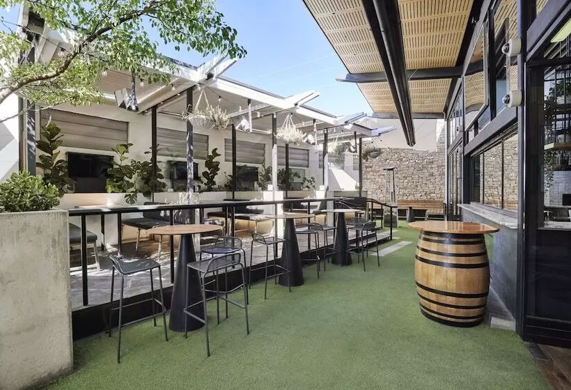 Blue Gums Hotel Motel