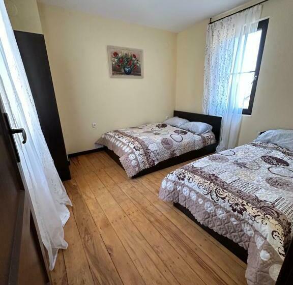 Пансион къщи за гости зелената долина