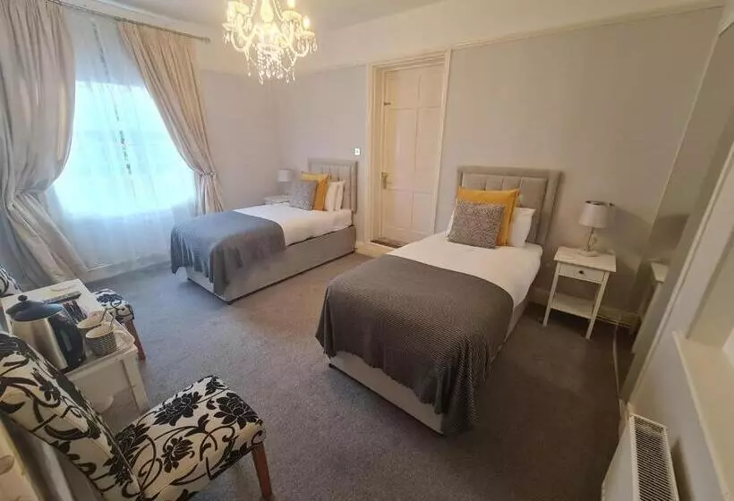 Aamiaismajoitus (B&B) Beaufort Lodge