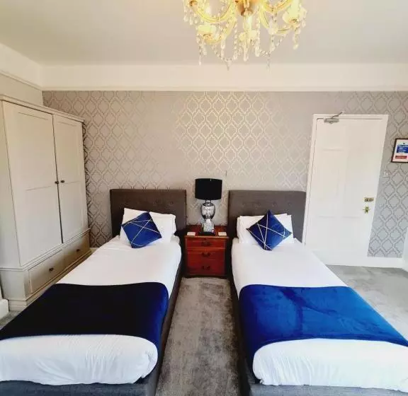 Aamiaismajoitus (B&B) Beaufort Lodge