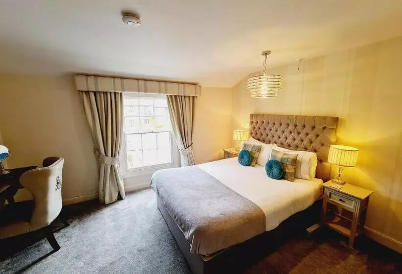 Aamiaismajoitus (B&B) Beaufort Lodge