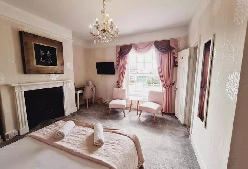 Aamiaismajoitus (B&B) Beaufort Lodge