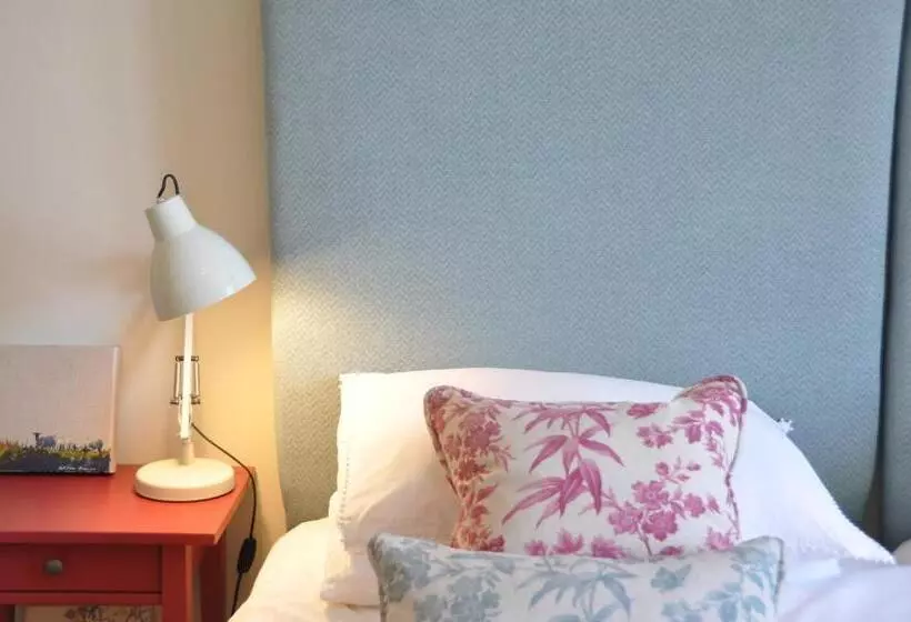 Bed and Breakfast Chillingham Manor