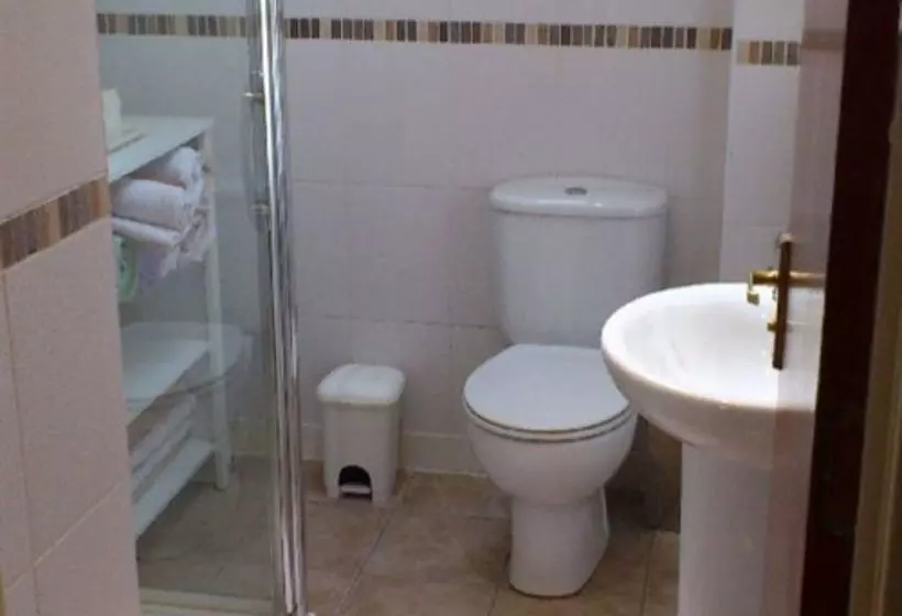 Aamiaismajoitus (B&B) Christines Guest House