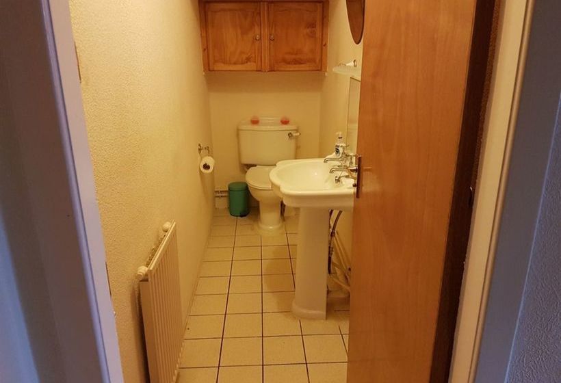 Bed and Breakfast Christines Guest House