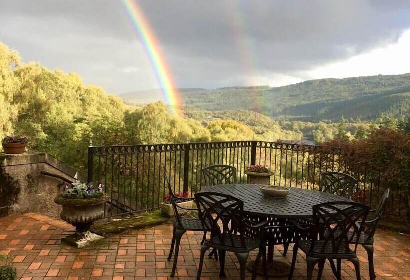 민박 Highland Bear Lodge & Luxury Bear Huts