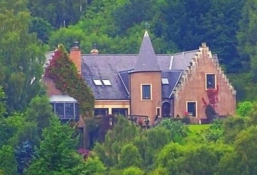 민박 Highland Bear Lodge & Luxury Bear Huts