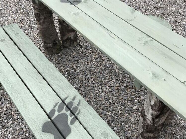 민박 Highland Bear Lodge & Luxury Bear Huts