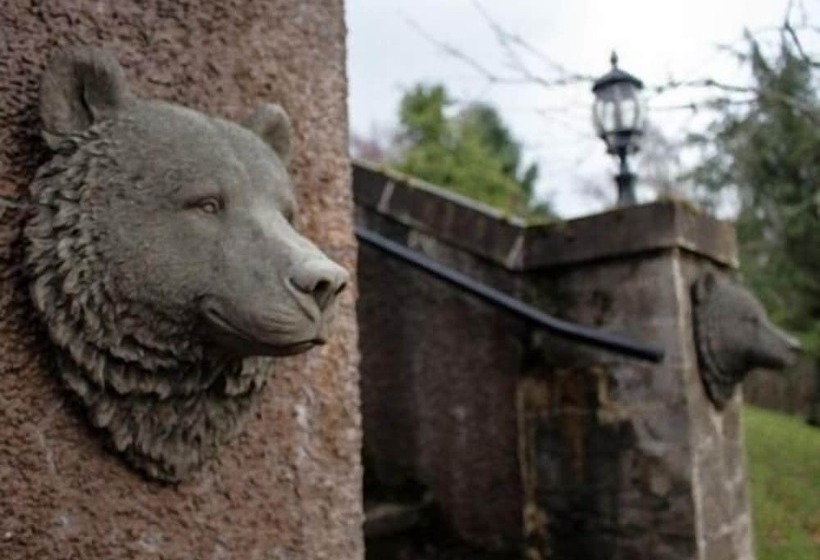 민박 Highland Bear Lodge & Luxury Bear Huts