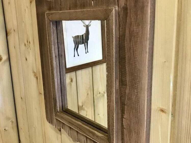 민박 Highland Bear Lodge & Luxury Bear Huts