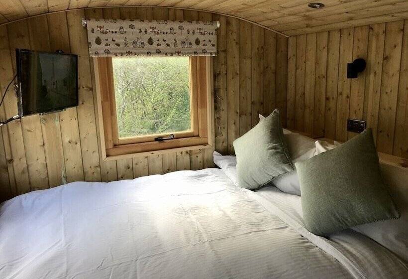 민박 Highland Bear Lodge & Luxury Bear Huts