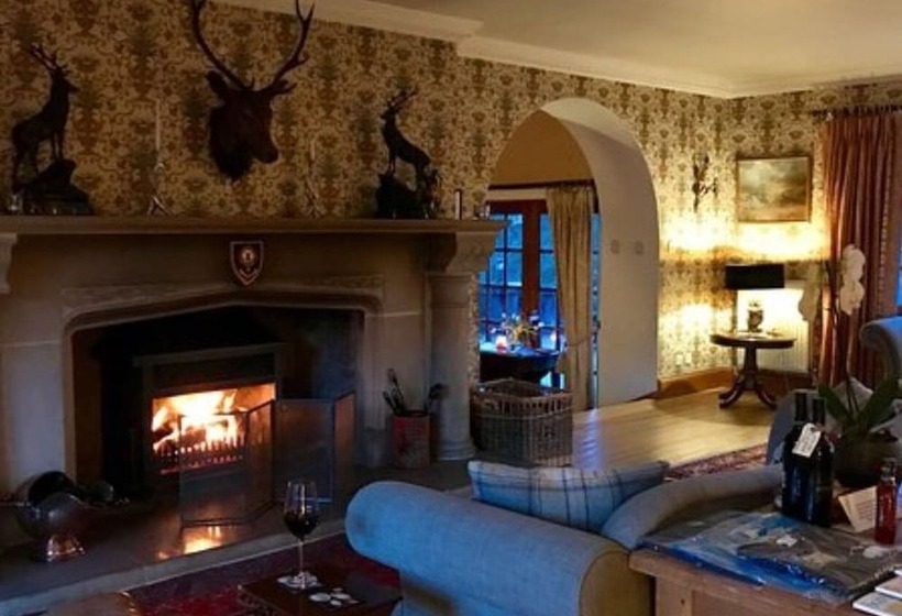 민박 Highland Bear Lodge & Luxury Bear Huts