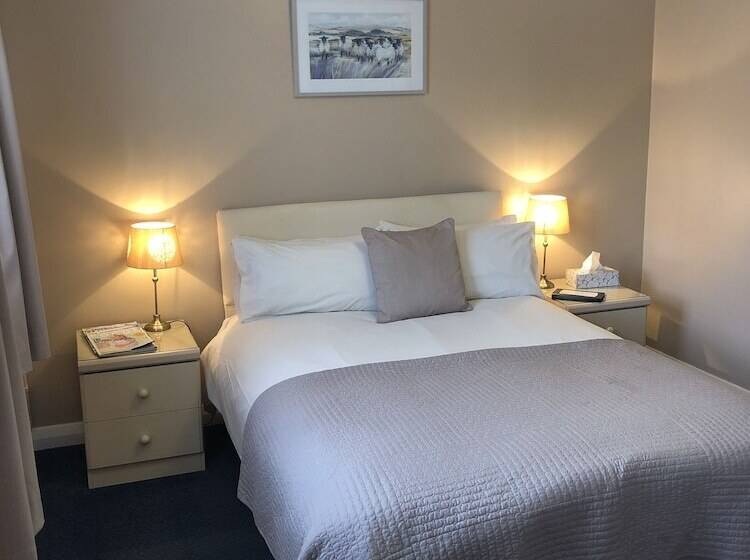 Bed and Breakfast Newent Golf Club And Lodges