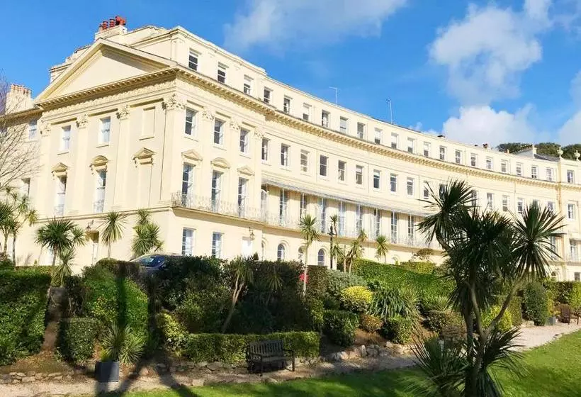 Tramontane Apartment At Hesketh Crescent