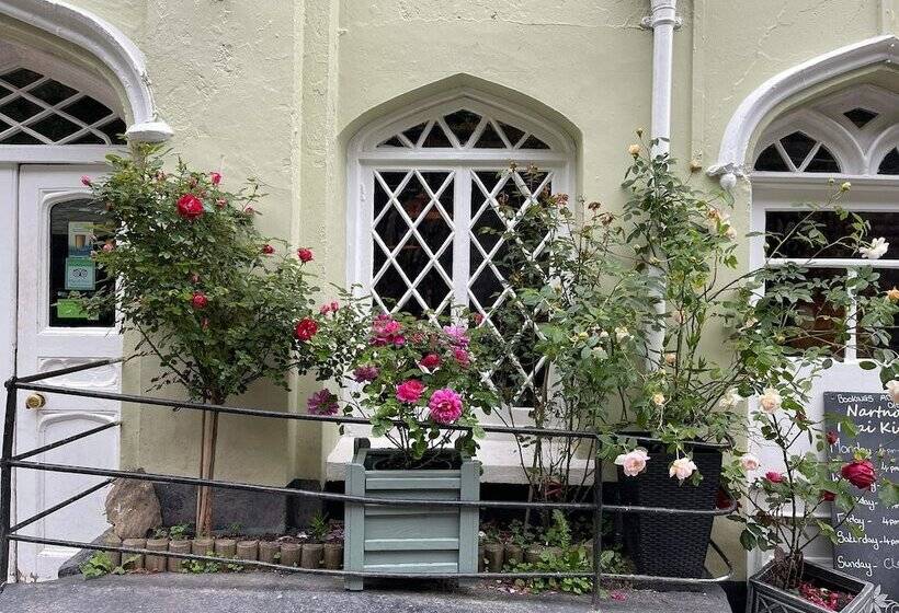 ホテル Cottage Inn