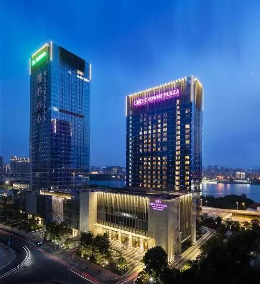 هتل Crowne Plaza Fuzhou Riverside, An Ihg