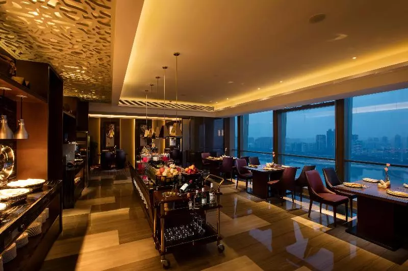 هتل Crowne Plaza Fuzhou Riverside, An Ihg