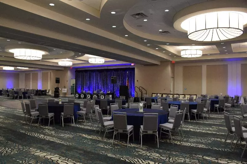 Hotel Holiday Inn Cincinnati North West Chester, An Ihg