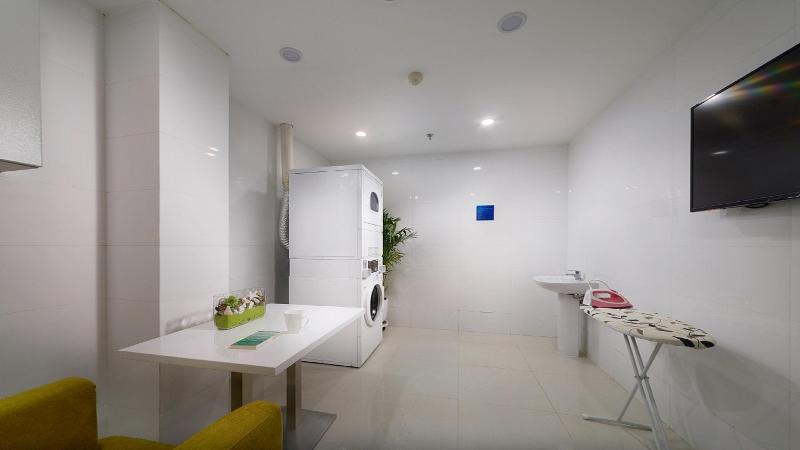 Hotel Holiday Inn Express Shenyang North Station, An Ihg