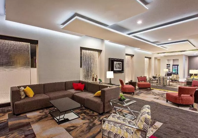 Szálloda Holiday Inn Express & Suites Anaheim Resort Area, An Ihg