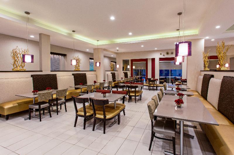 호텔 Holiday Inn Express & Suites Anaheim Resort Area, An Ihg