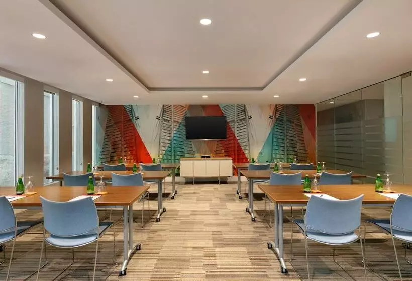 Otel Indigo Atlanta Downtown, An Ihg