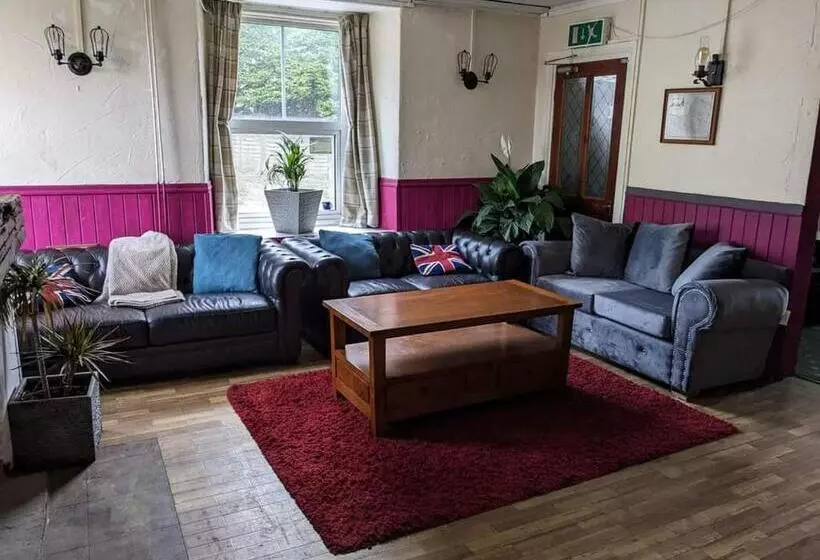 בית מלון כפרי Prestleigh Inn