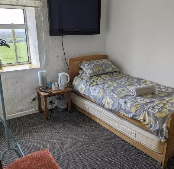 בית מלון כפרי Prestleigh Inn