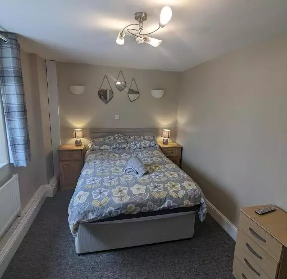 בית מלון כפרי Prestleigh Inn