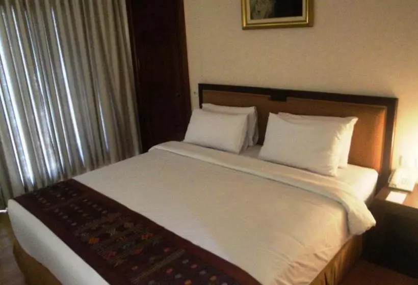 Hotel Sutanraja , Convention & Recreation