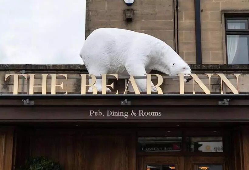 هتل The Bear