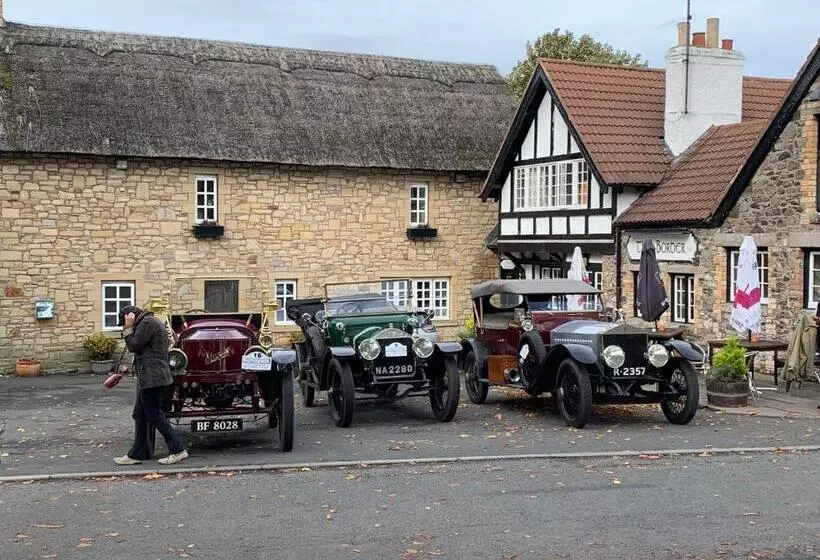 Отель The Border