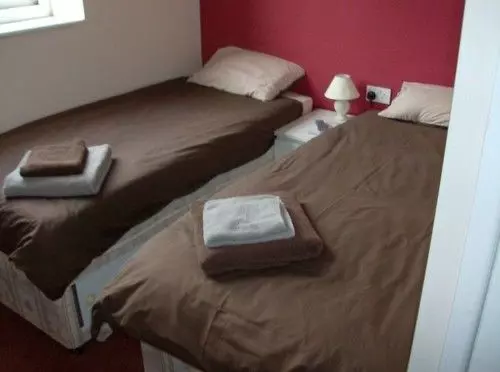 Отель The Main Top