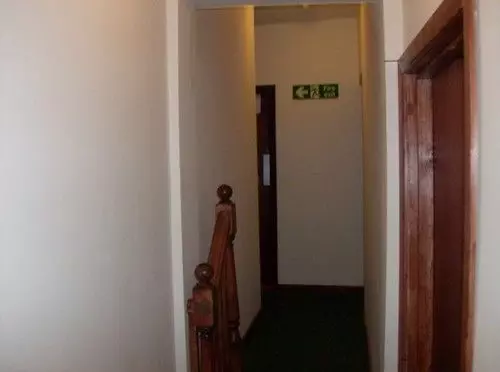 Отель The Main Top