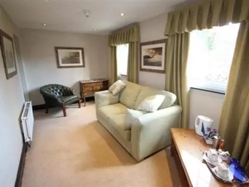 فندق The Three Acres Inn & Restaurant