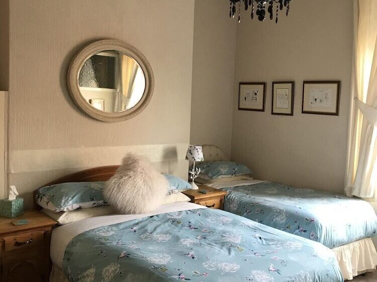 פנסיון Albemarle