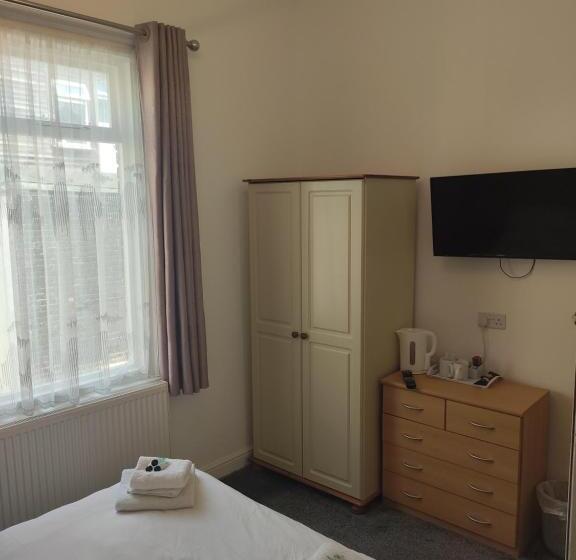 펜션 Cavendish House