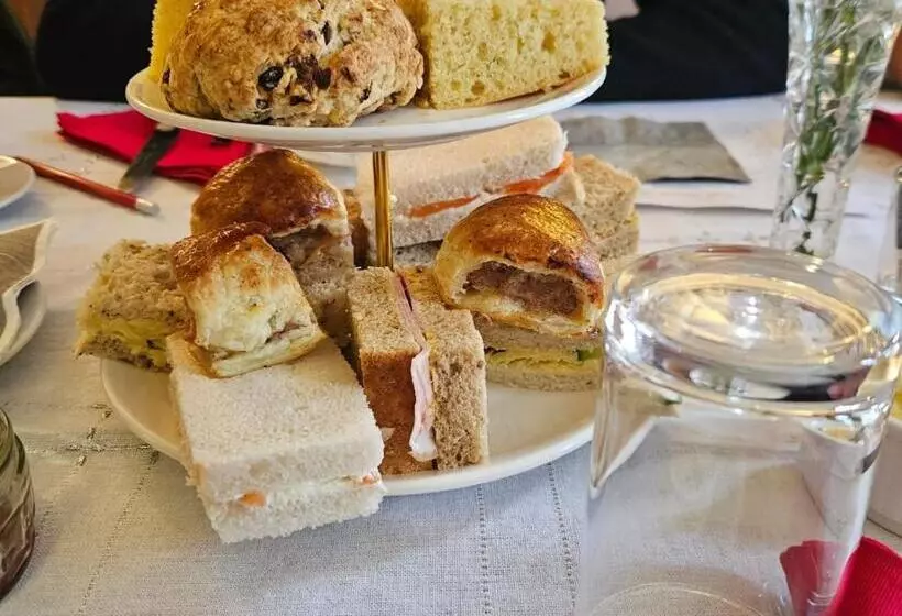 پانسیون The Harp Freehouse And Guesthouse