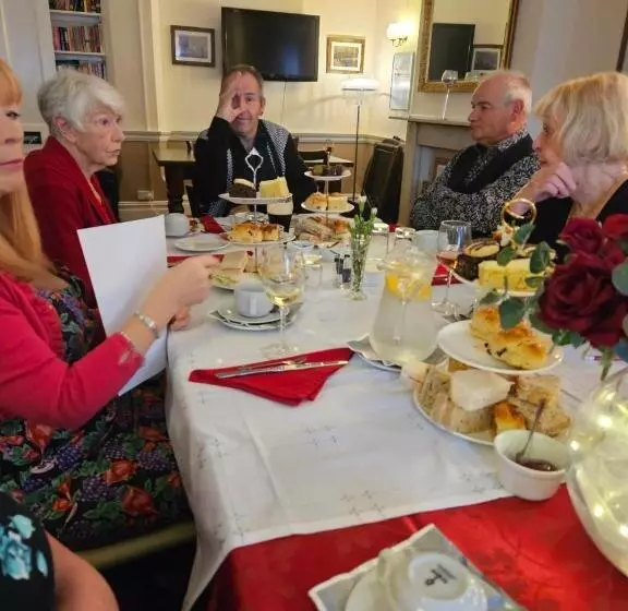 پانسیون The Harp Freehouse And Guesthouse