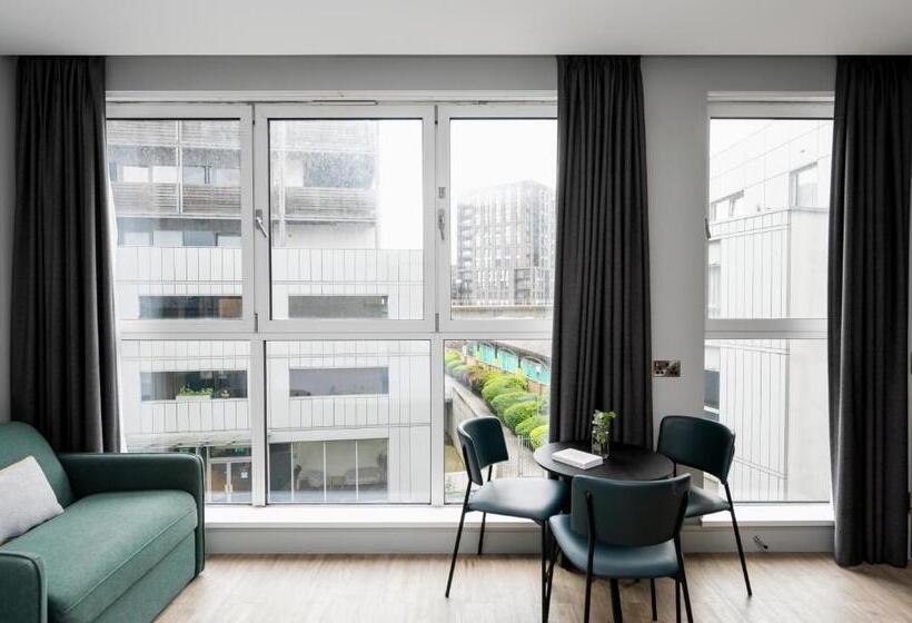 Staycity Aparthotels London Greenwich High Road