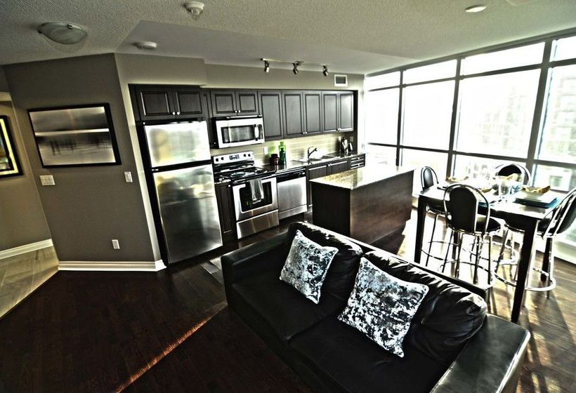 Toronto Escape - The Amber Suite