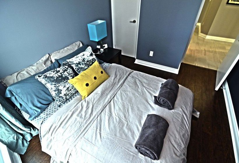 Toronto Escape - The Amber Suite